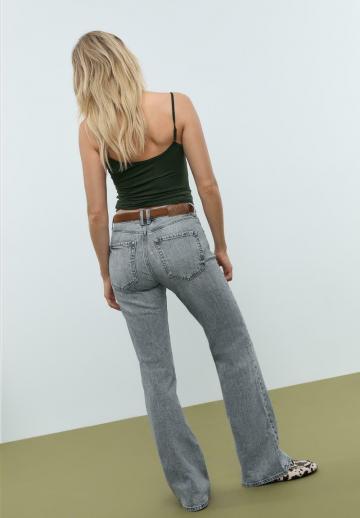 Клешеные брюки