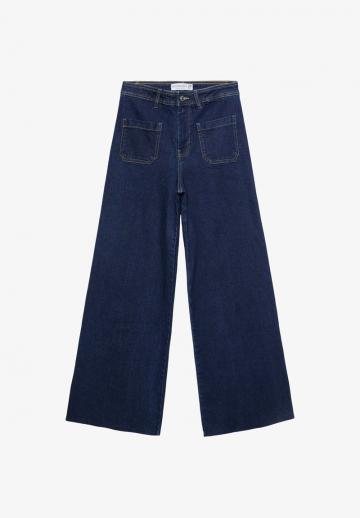 Прямые джинсы