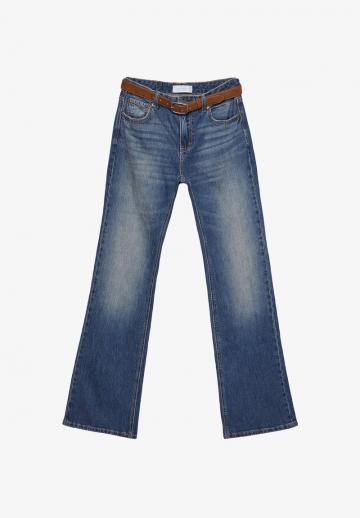 Клешеные джинсы