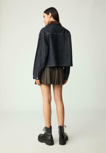 Джинсовая куртка