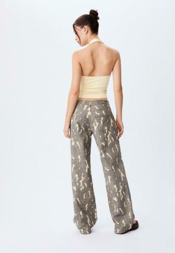 Прямые джинсы