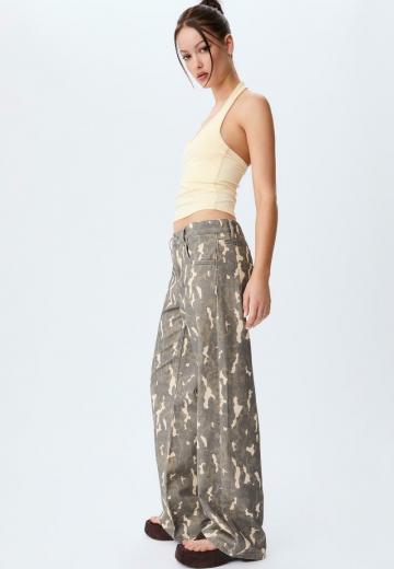 Прямые джинсы