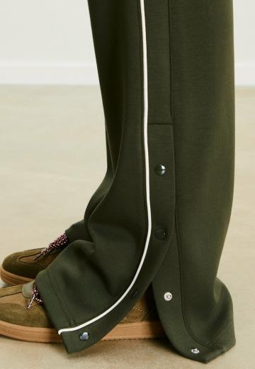 Спортивные штаны