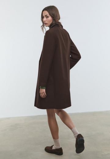 Короткое пальто