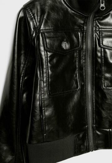 Короткая куртка