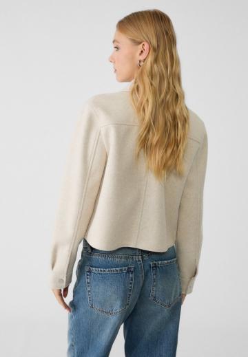 Куртка с накладнымит карманами