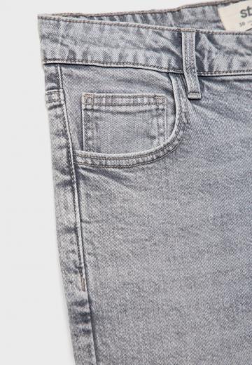 Клешеные джинсы