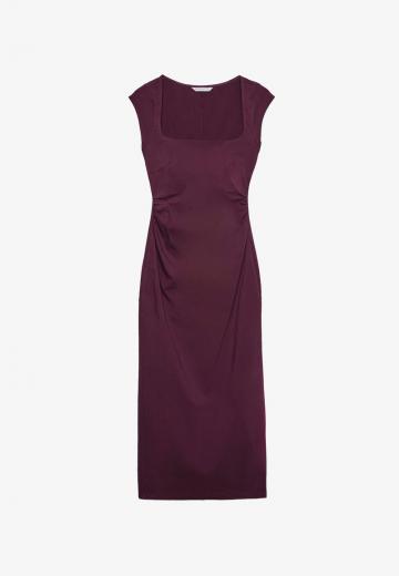 Платье футляр