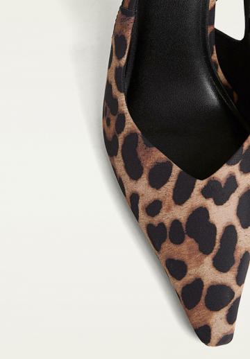 Туфли на высоком каблуке