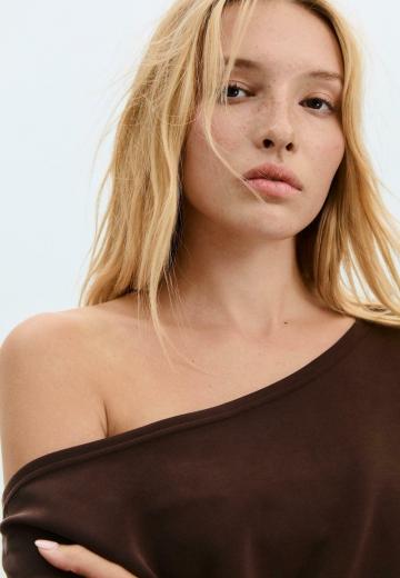 Топ на одно плечо