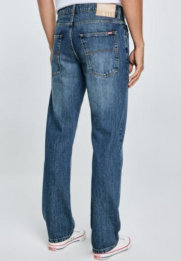 Прямые джинсы