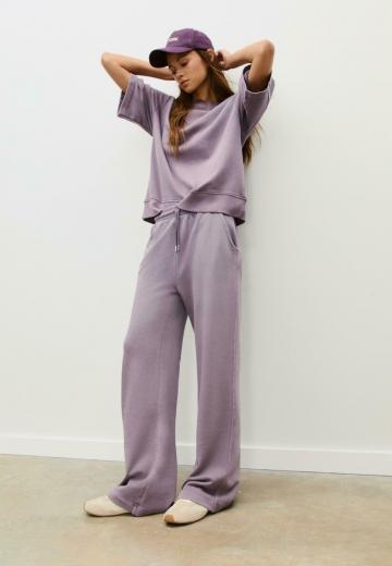 Спортивные штаны