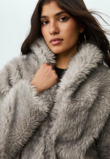 Зимняя куртка