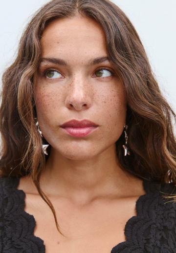 Кружевная блузка