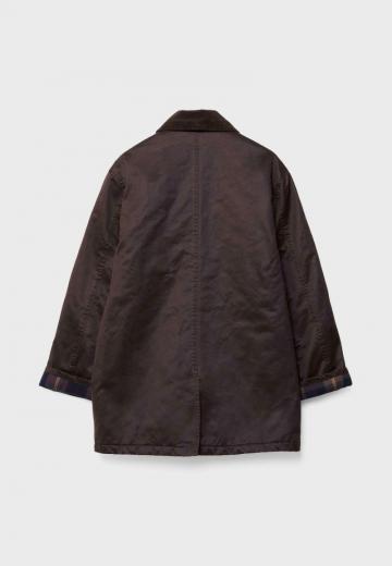 Куртка с накладнымит карманами