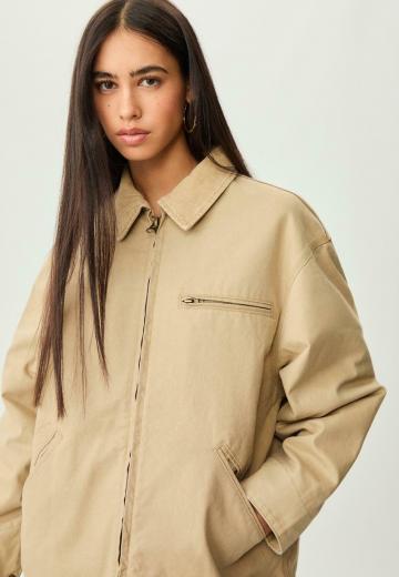 Короткое пальто