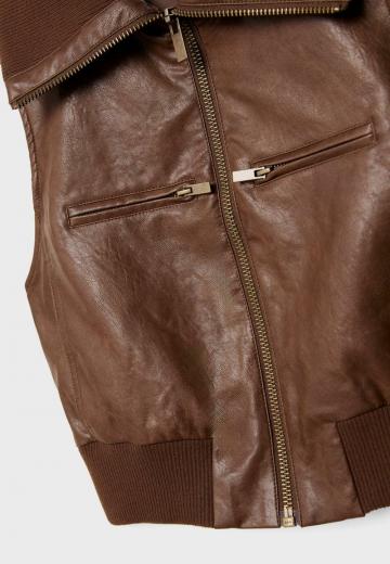 Короткая куртка