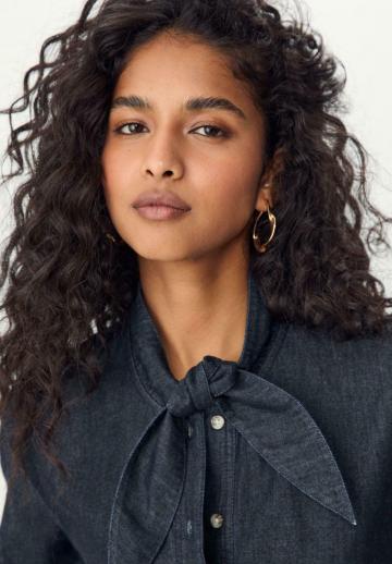 Джинсовая блузка