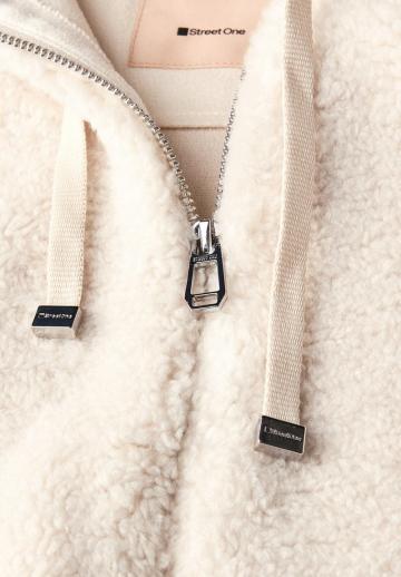 Флисовая куртка