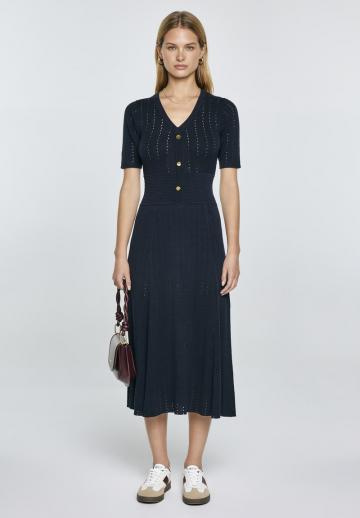 Вязаное платье