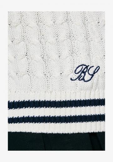 Вязаная кофта