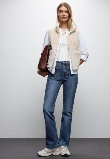 Клешеные брюки