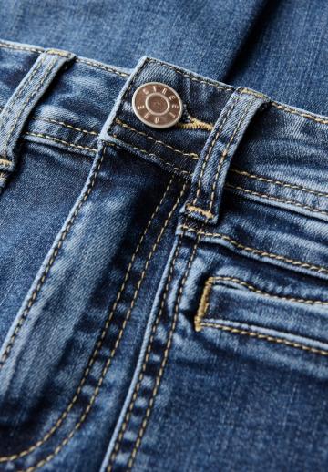 Клешеные брюки