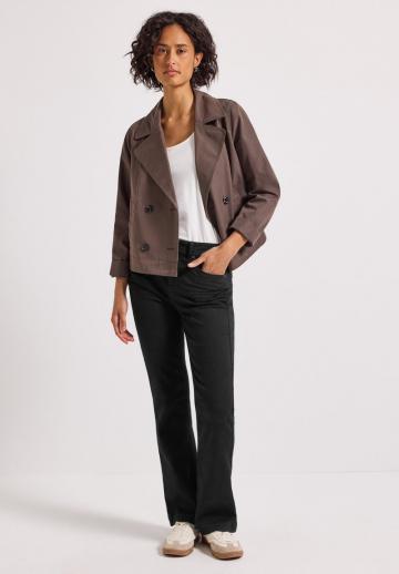 Клешеные брюки