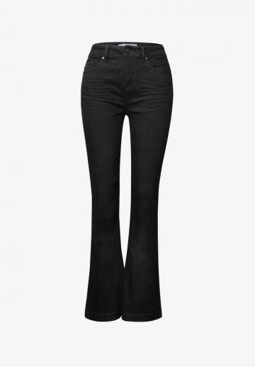 Клешеные брюки