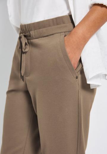 Спортивные штаны