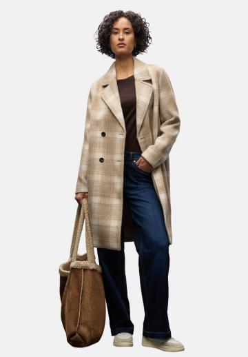 Шерстяное пальто