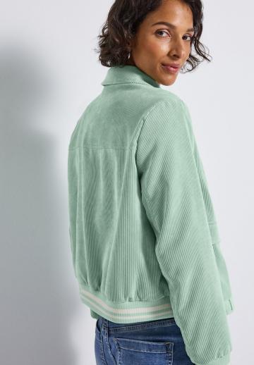 Вельветовая куртка