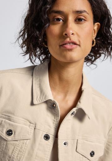 Вельветовая куртка