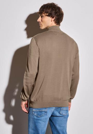 Вязаная кофта