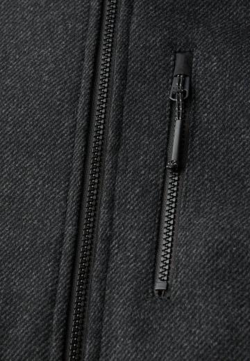 Короткое пальто