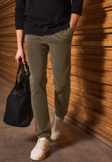 Вельветовые брюки