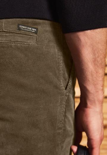 Вельветовые брюки