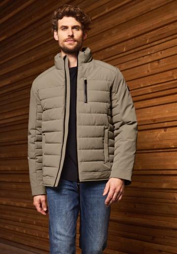 Зимняя куртка