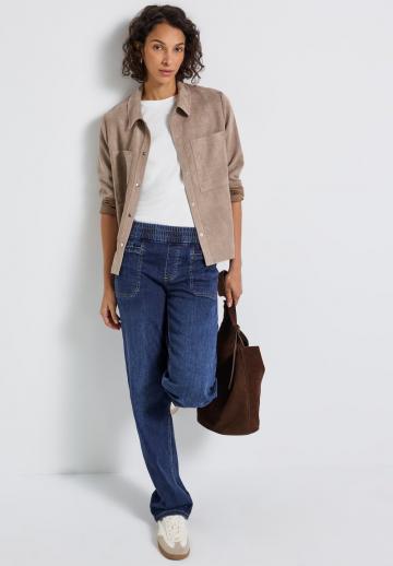 Прямые джинсы