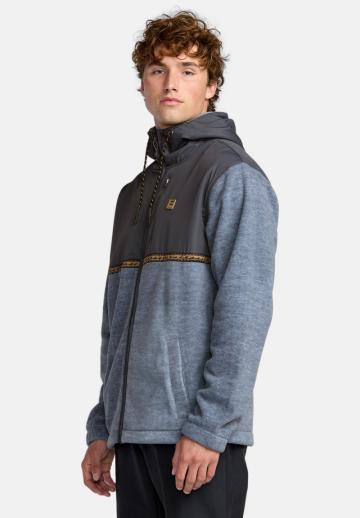 Спортивная толстовка