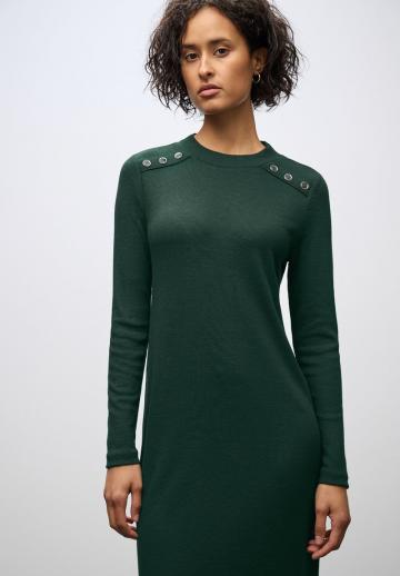 Вязаное платье