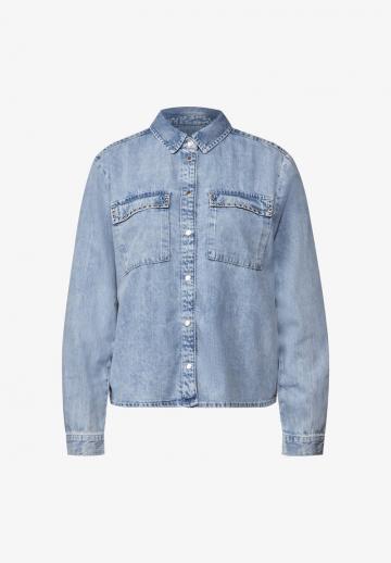 Джинсовая куртка