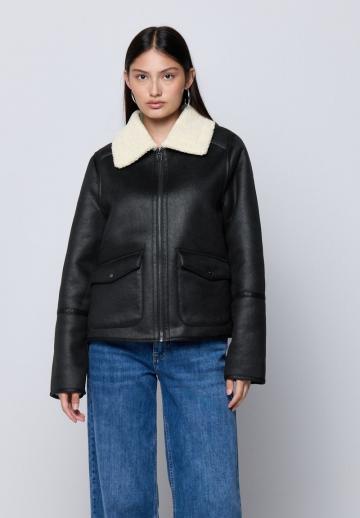 Кожаная куртка