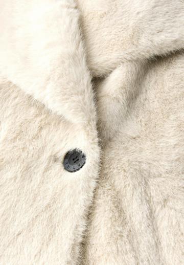 Пуховой жилет