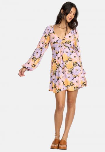 Короткое платье