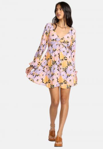 Короткое платье