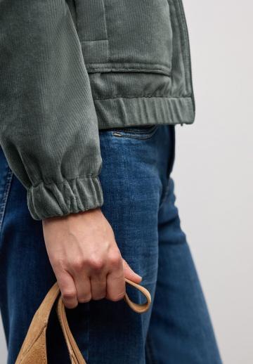 Вельветовая куртка