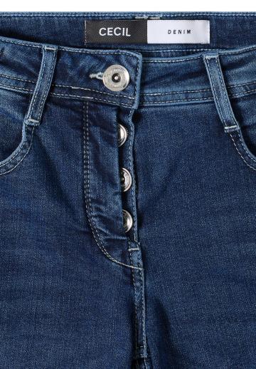 Свободные джинсы