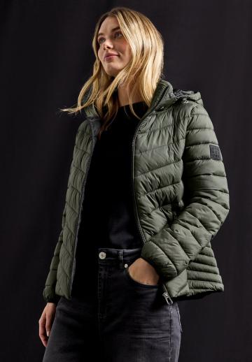 Зимняя куртка