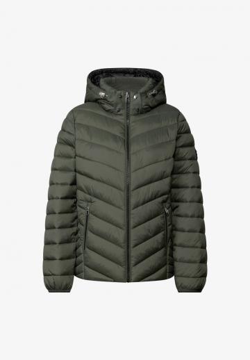 Зимняя куртка